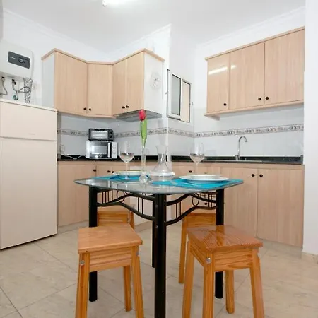 Three Bedroom In Playa De Arinaga Апартаменты Лас-Пальмас-де-Гран-Канария