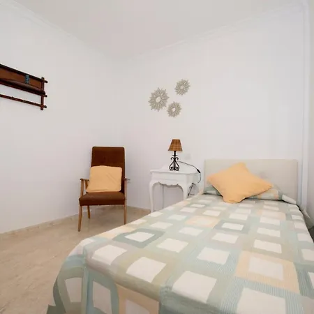 Three Bedroom In Playa De Arinaga * Лас-Пальмас-де-Гран-Канария